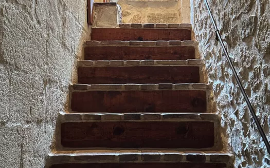 Maison de village ROQUEMAURE  (30)