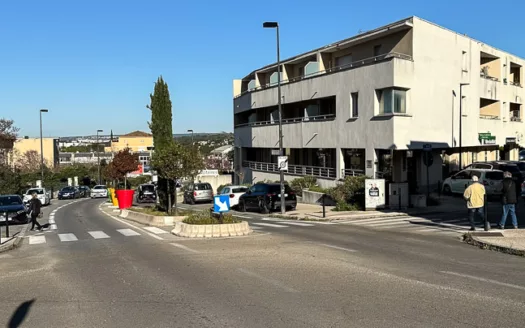 Bureaux ANGLES (LES)  (30)
