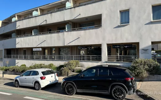 Bureaux ANGLES (LES)  (30)