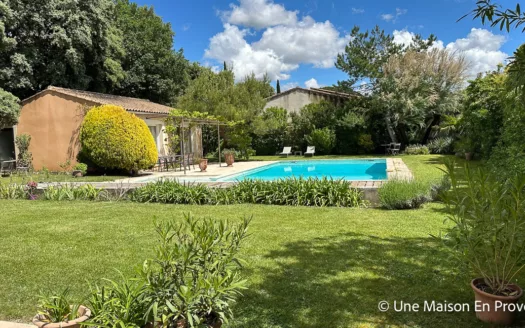 Maison TAVEL (30)